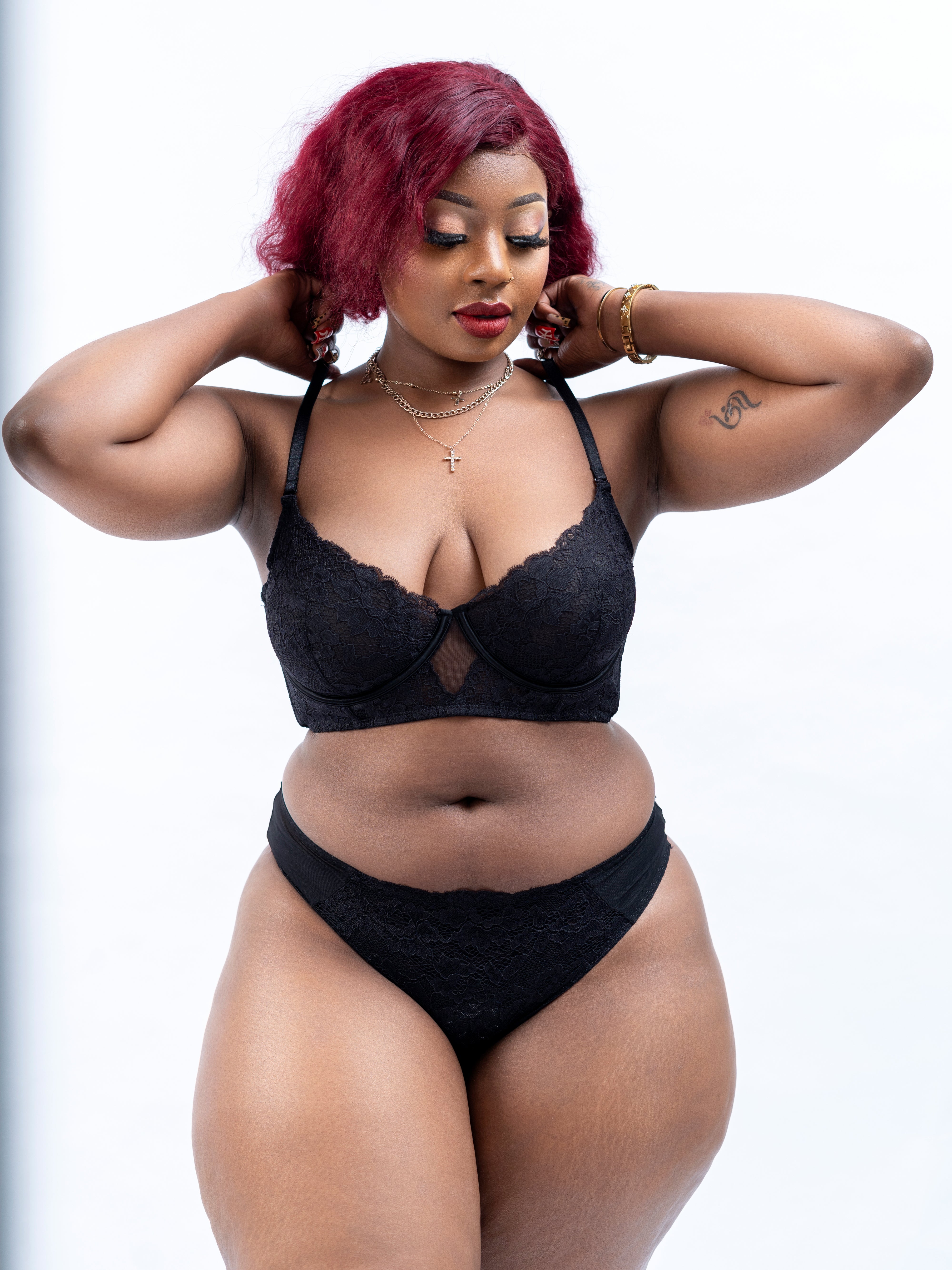 Yara Black Lace Bra & Panty Set