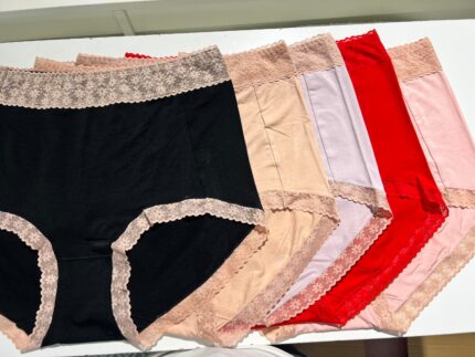 High-Waist Cotton Panties with Lace Trim